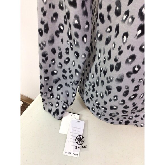Gaiam Athletic Leopard Top Womens XS New - Picture 3 of 7